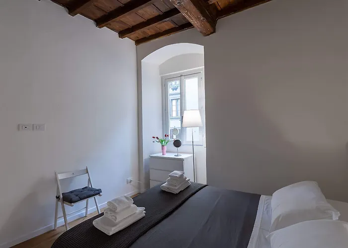 Alighieri's Suite-hosted By Sweetstay Appartement