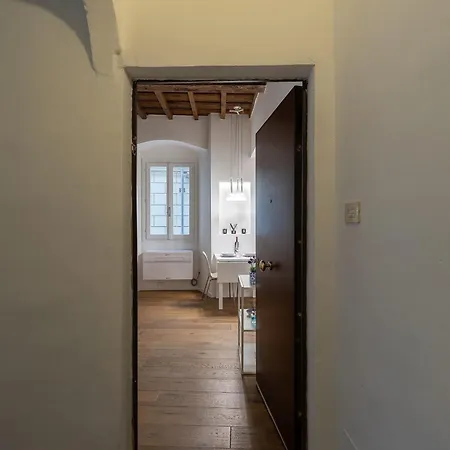 Alighieri's Suite-hosted By Sweetstay Lägenhet